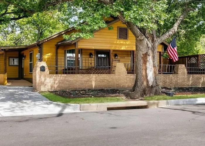 Ft Worth Cowboy Holiday home *